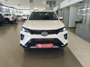 Toyota Fortuner 2.4GD-6 Raised Body automatic - Image 4