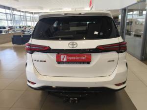Toyota Fortuner 2.4GD-6 Raised Body automatic - Image 5