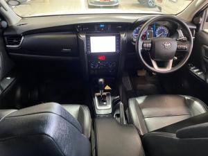 Toyota Fortuner 2.4GD-6 4X4 automatic - Image 6