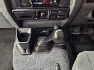 Toyota Land Cruiser 79 4.5DD/C - Image 10