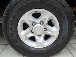 Toyota Land Cruiser 79 4.5DD/C - Image 13