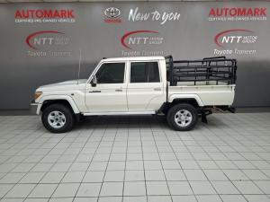 Toyota Land Cruiser 79 4.5DD/C - Image 16