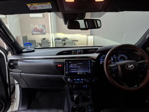 Toyota Hilux 2.8 GD-6 RB Legend 4X4 automaticD/C - Image 6