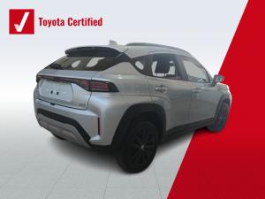 Toyota Starlet Cross 1.5Xs automatic - Image 2