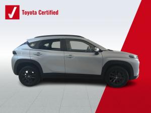Toyota Starlet Cross 1.5Xs automatic - Image 3