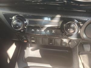 Toyota Hilux 2.8 GD-6 RB LegendD/C - Image 17