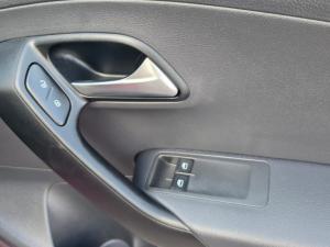 Volkswagen Polo Vivo 1.4 Comfortline - Image 15