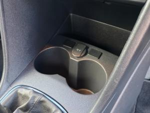 Volkswagen Polo Vivo 1.4 Comfortline - Image 8