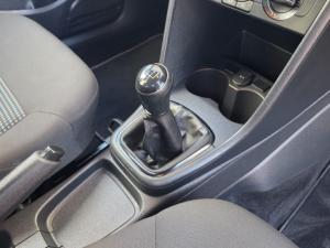 Volkswagen Polo Vivo 1.4 Comfortline - Image 9