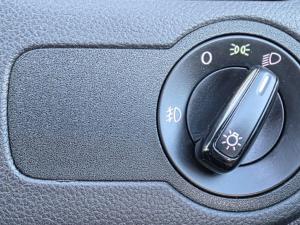 Volkswagen Polo Vivo 1.4 Comfortline - Image 12