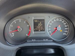 Volkswagen Polo Vivo 1.4 Comfortline - Image 6