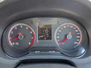 Volkswagen Polo Vivo 1.4 Life - Image 6