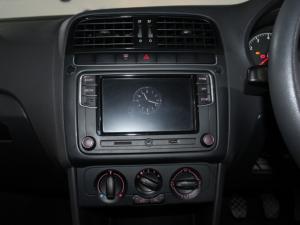 Volkswagen Polo Vivo 1.4 Trendline - Image 11