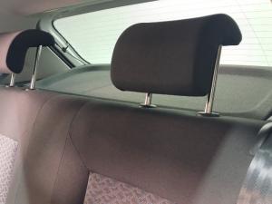 Volkswagen Polo Vivo 1.6 Life TIP - Image 13