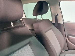 Volkswagen Polo Vivo 1.6 Life TIP - Image 7
