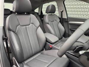 Audi Q5 Sportback 40 TDI Quattro Black Edition - Image 9