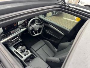 Audi Q5 Sportback 40 TDI Quattro Black Edition - Image 10