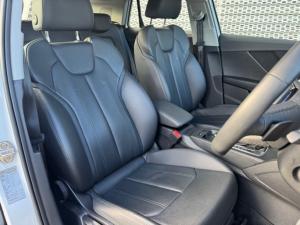 Audi Q2 35 Tfsi Urban Edition TIP - Image 13
