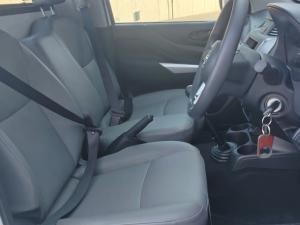 Nissan Navara 2.5DDTI XE S/C - Image 8