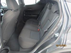 Toyota C-HR 1.2T - Image 10