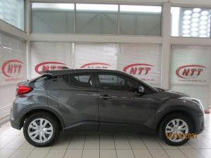 Toyota C-HR 1.2T - Image 2