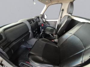 Mahindra PIK UP 2.2 Mhawk S4S/C - Image 3