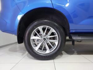 Isuzu mu-X 3.0TD LS - Image 8