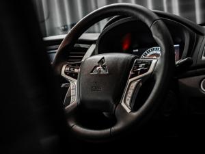 Mitsubishi Pajero Sport 2.4DI-D 4x4 - Image 11