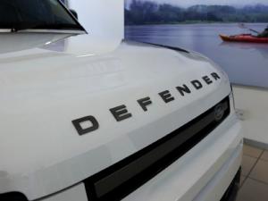 Land Rover Defender 110 D300 X-Dynamic HSE - Image 14