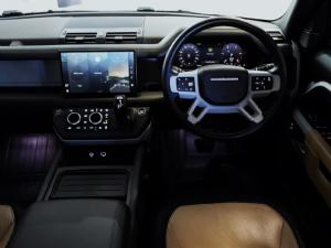 Land Rover Defender 110 D300 X-Dynamic HSE - Image 18