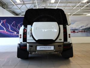 Land Rover Defender 110 D300 X-Dynamic HSE - Image 5