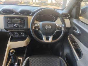 Nissan Magnite 1.0 Visia auto - Image 10