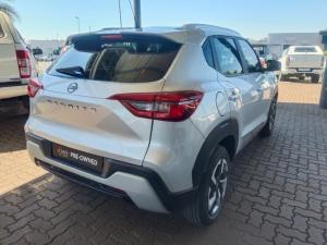 Nissan Magnite 1.0 Visia auto - Image 4