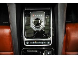 Jaguar F-Pace 30d AWD R-Sport - Image 17