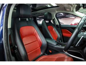 Jaguar F-Pace 30d AWD R-Sport - Image 8