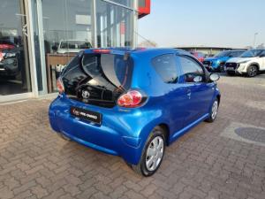 Toyota Aygo 3-door 1.0 Fresh - Image 3
