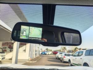Nissan Navara 2.3D double cab LE auto - Image 10
