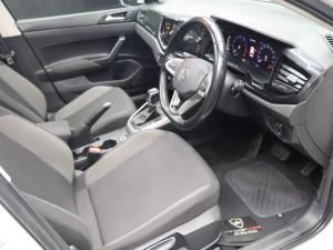 Volkswagen Polo hatch 1.0TSI Life auto - Image 9