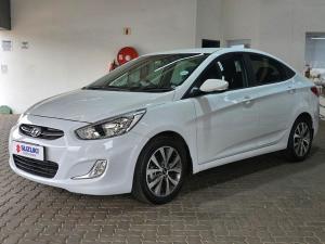 Hyundai Accent sedan 1.6 Fluid auto - Image 3