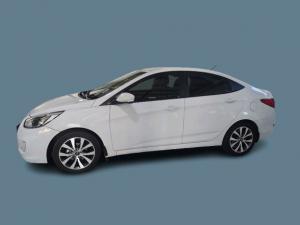 Hyundai Accent sedan 1.6 Fluid auto - Image 3