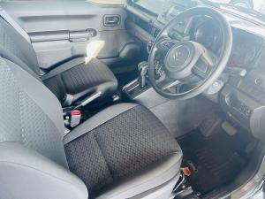 Suzuki Jimny 1.5 GL AllGrip 3-door auto - Image 9