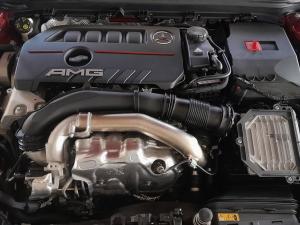 Mercedes-Benz A-Class A35 sedan 4Matic - Image 10