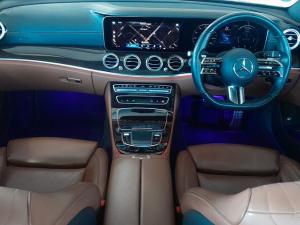 Mercedes-Benz E-Class E220d Avantgarde - Image 7