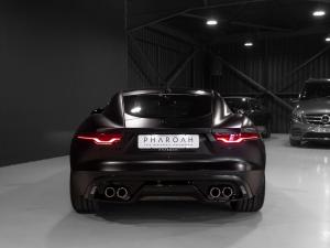 Jaguar F-Type P450 R-Dynamic coupe - Image 21
