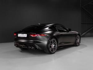 Jaguar F-Type P450 R-Dynamic coupe - Image 23
