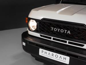 Toyota Land Cruiser 79 2.8GD-6 double cab - Image 6