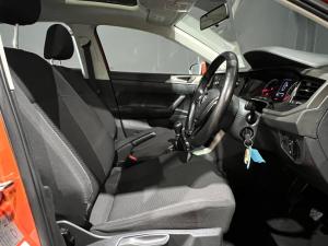 Volkswagen Polo hatch 1.0TSI Comfortline - Image 15
