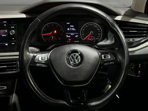 Volkswagen Polo hatch 1.0TSI Comfortline - Image 9