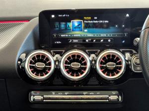 Mercedes-Benz GLA GLA200 Progressive - Image 12