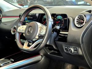 Mercedes-Benz GLA GLA200 Progressive - Image 14